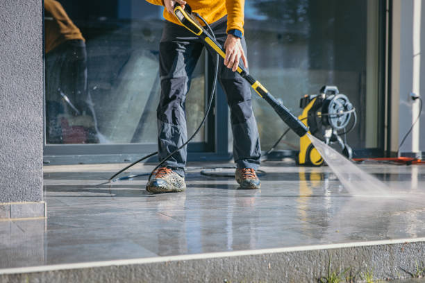 Best Graffiti Removal  in Tukwila, WA